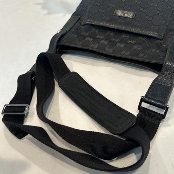 Authentic Gucci crossbody bag - Picture 7 of 12